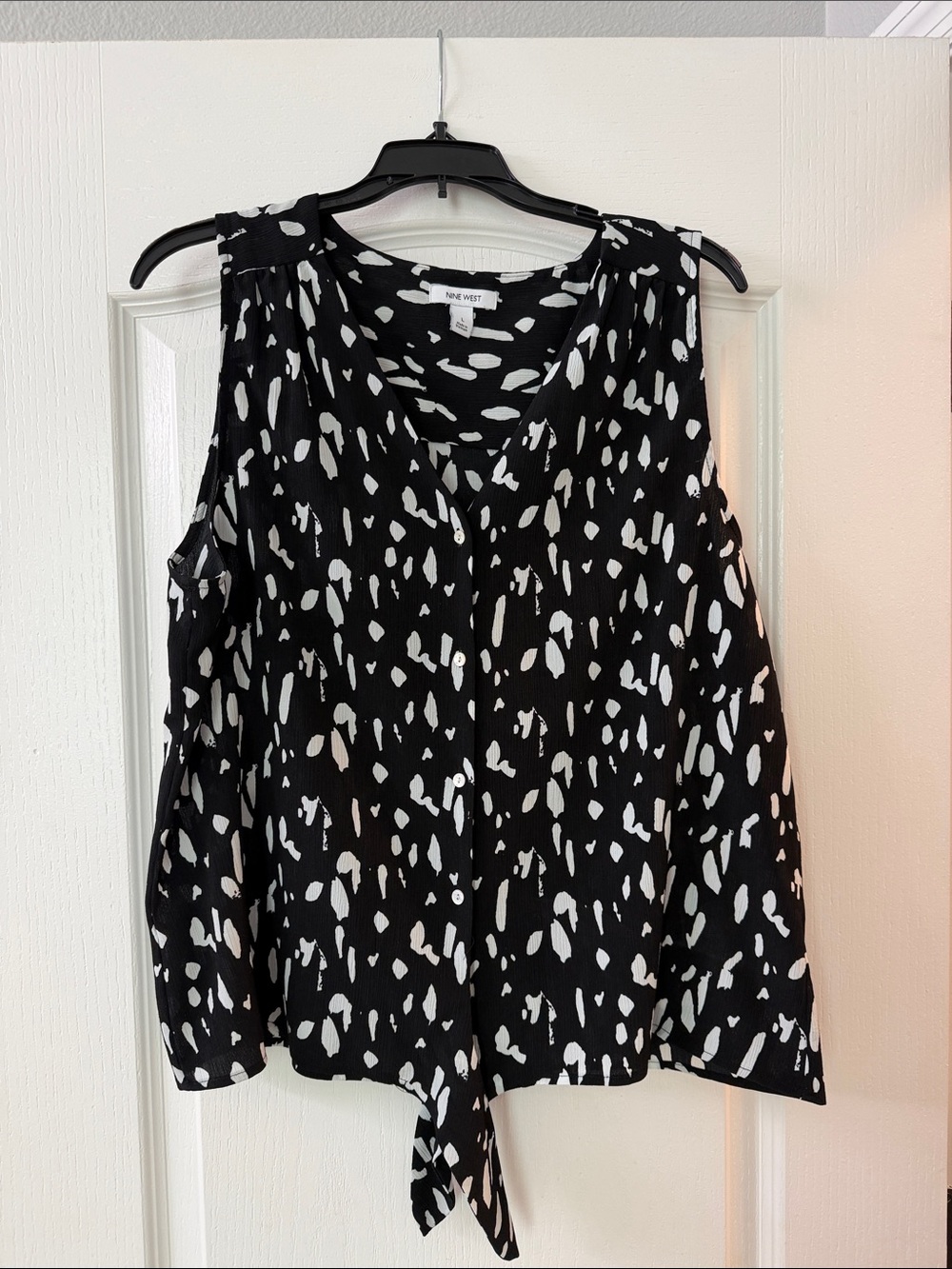 Nine West Black and White Sleeveless Tie-Front Camisole